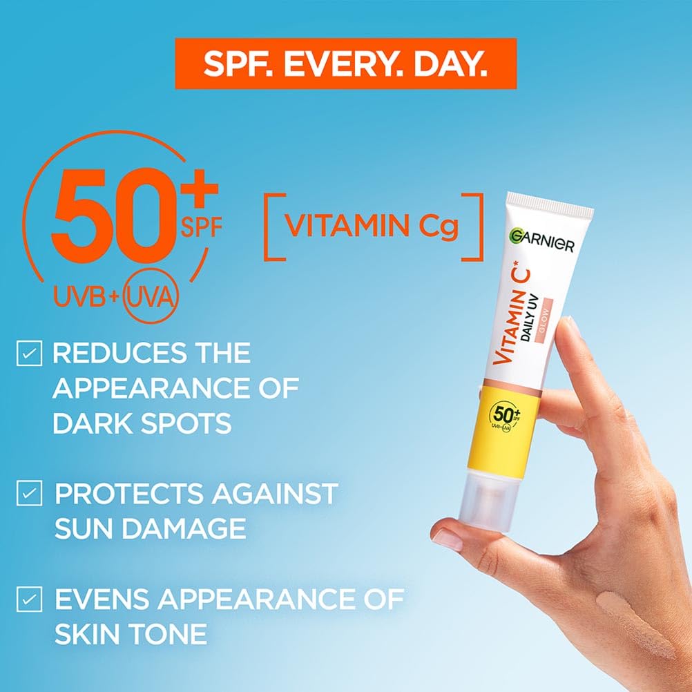 Garnier Vitamin C Serum for Face, Brightening Serum with 4% [Vitamin C + Niacinamide + Salicylic Acid], Dark Spot Reducer & Evens Skin Tone, Suitable for Sensitive Skin, 30ml