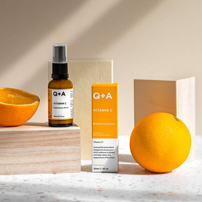 Q+A Hyaluronic Acid Facial Serum (30ml), Natural Hydrating Face Serum, for Plump Skin, Anti Ageing, Fragrance Free, Delivers Deep, Lasting Hydration, Rehydrates and Softens the Skin